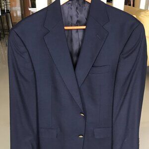 Men Blaizer by Hart Schaffner Marx. Classic blue. 42 S- 44 S